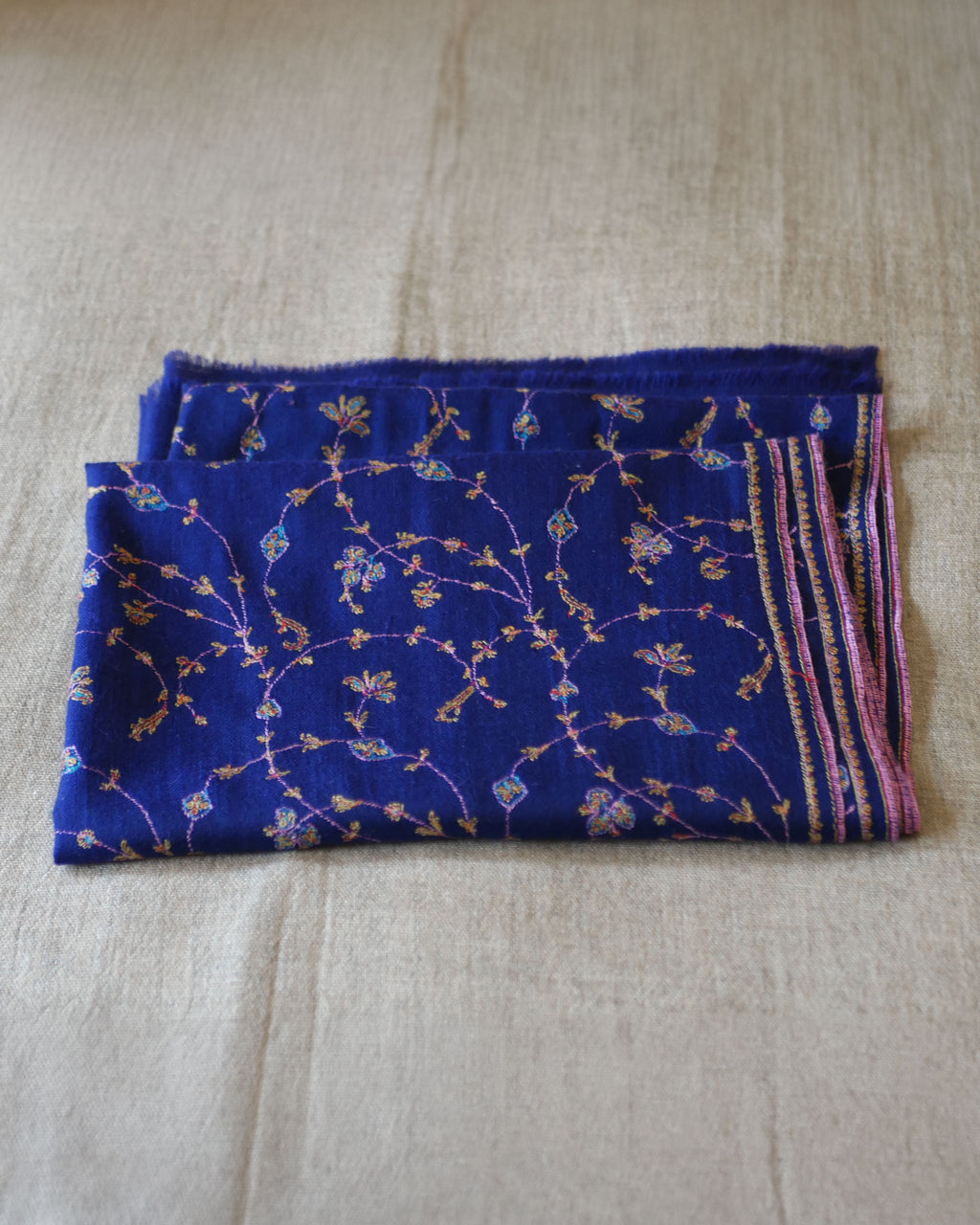 Crimson Dusk Pure Pashmina Shawl – Classic Kashmir Weave