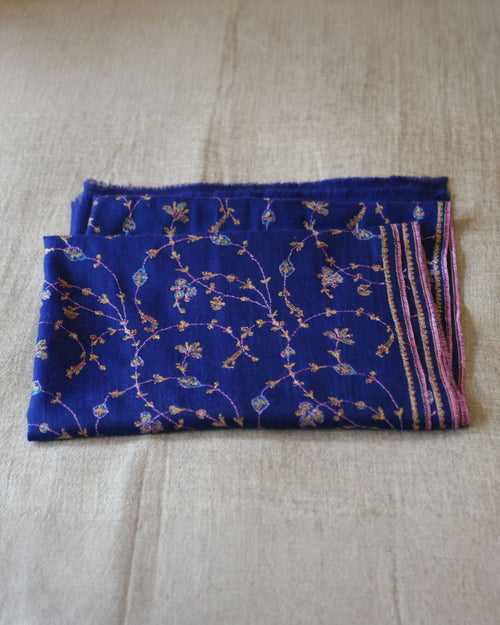 Crimson Dusk Pure Pashmina Shawl – Classic Kashmir Weave