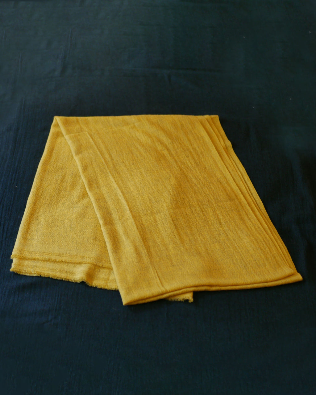 Himalayan Sunshine Raw Pashmina Shawl – Natural Yellow, Handmade in Nepal